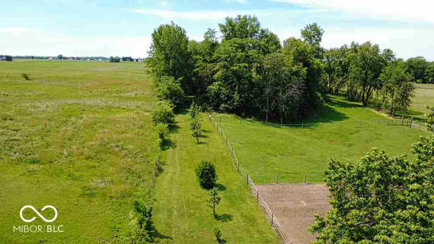 Listing Image 74