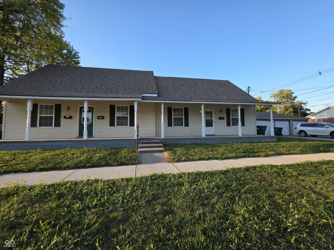 Listing Image 3
