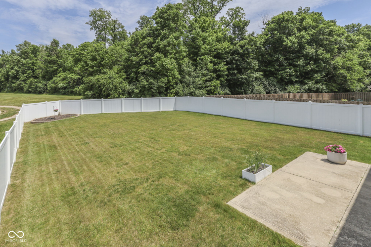 Listing Image 47