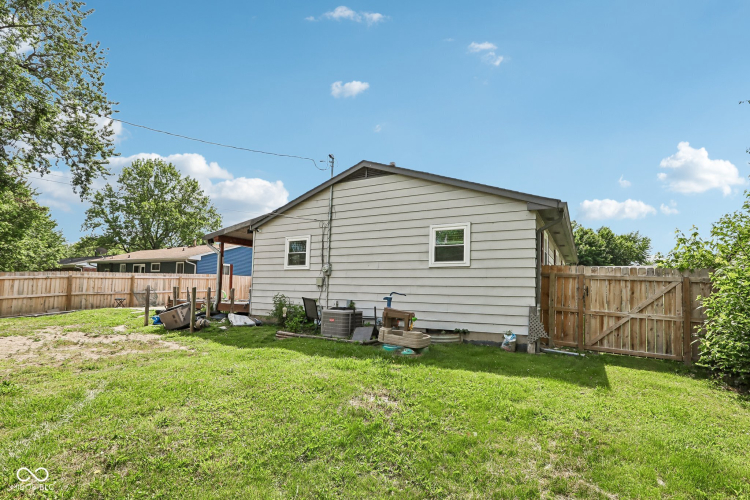 Listing Image 23