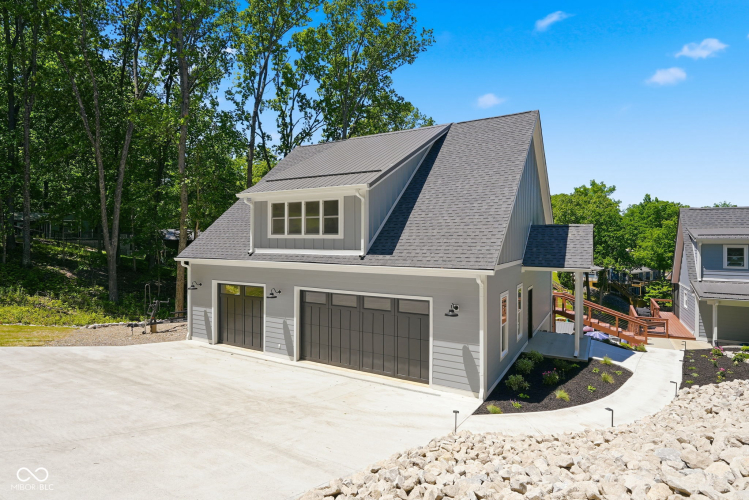 Listing Image 24