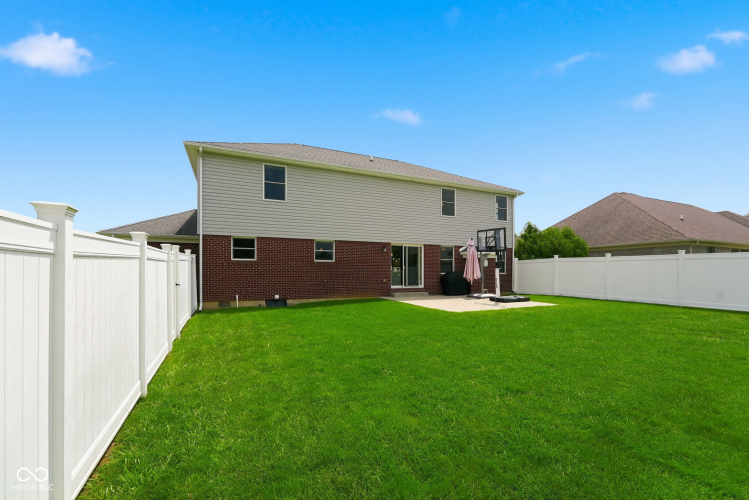 Listing Image 42