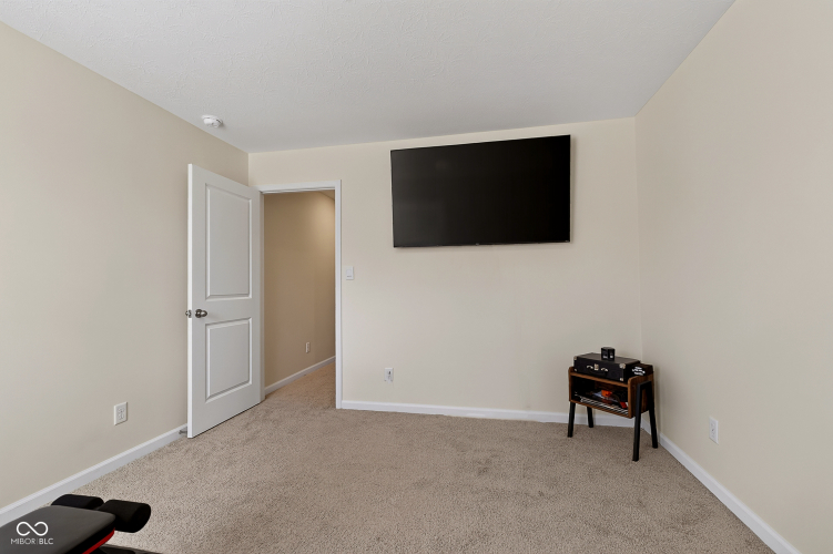 Listing Image 30
