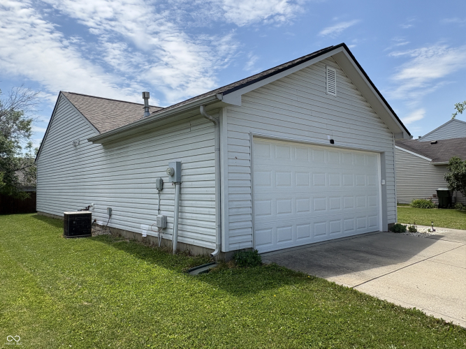 Listing Image 26