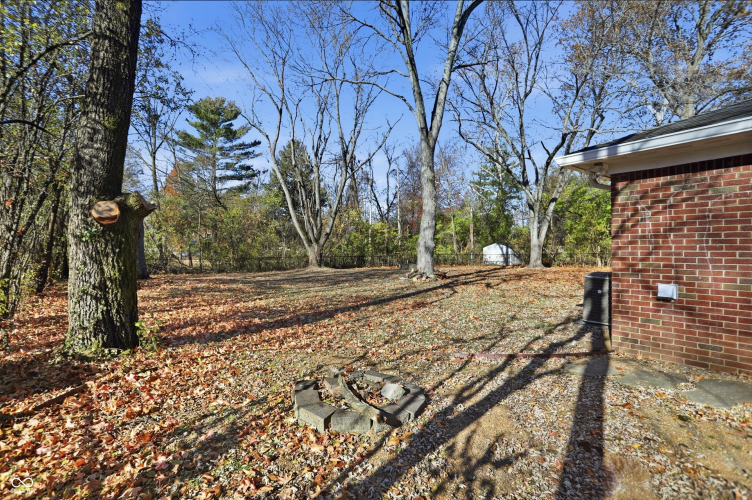 Listing Image 44