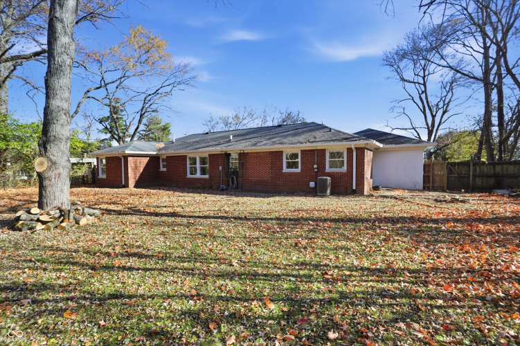 Listing Image 45