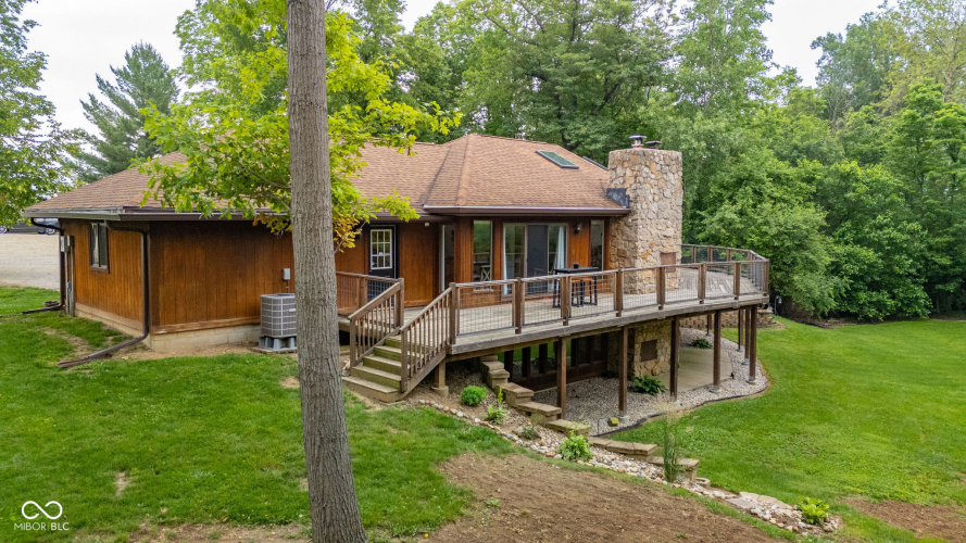 Listing Image 3