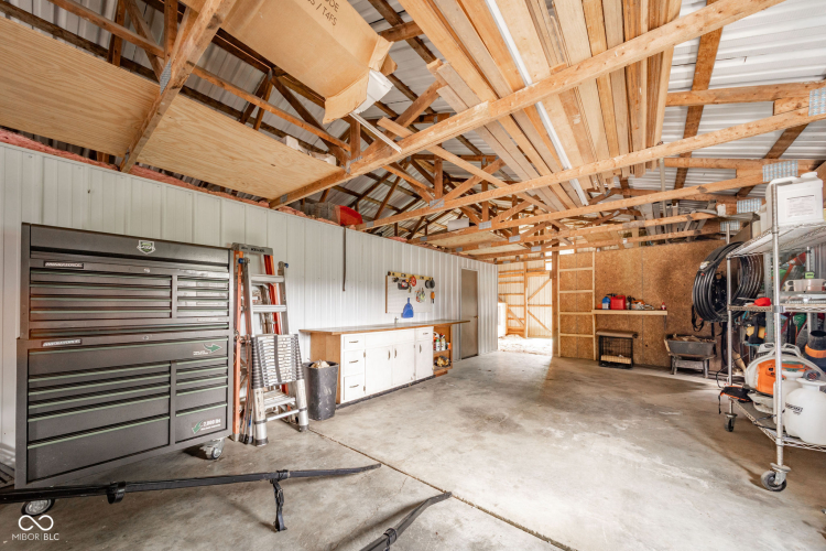 Listing Image 28