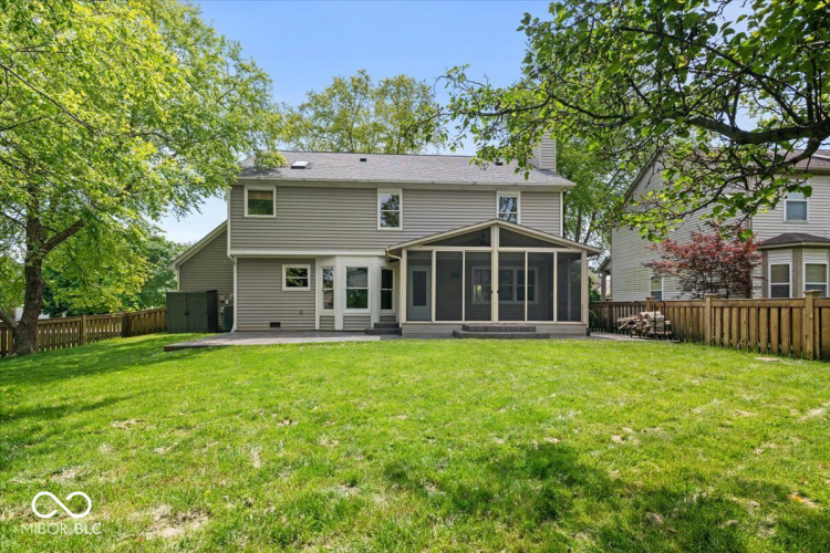 Listing Image 5