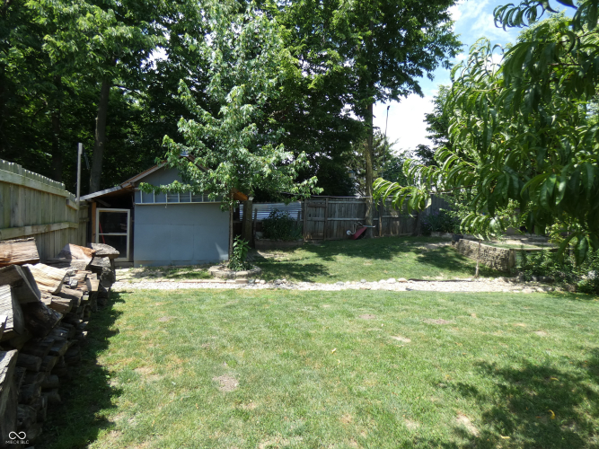 Listing Image 21