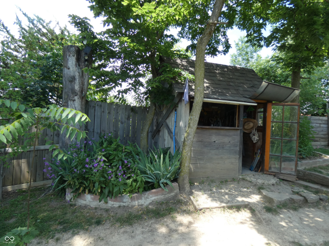 Listing Image 26