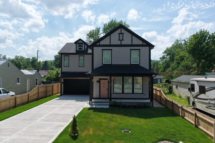 Listing Image 3