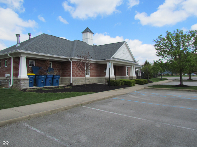 Listing Image 25