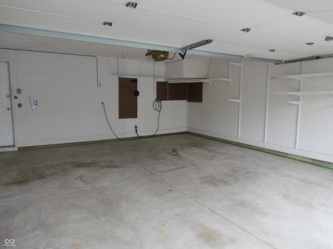 Listing Image 30