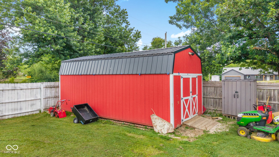Listing Image 37