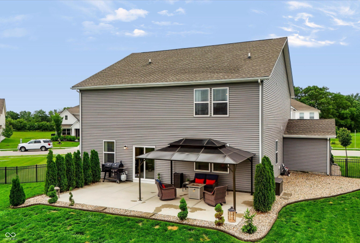 Listing Image 53