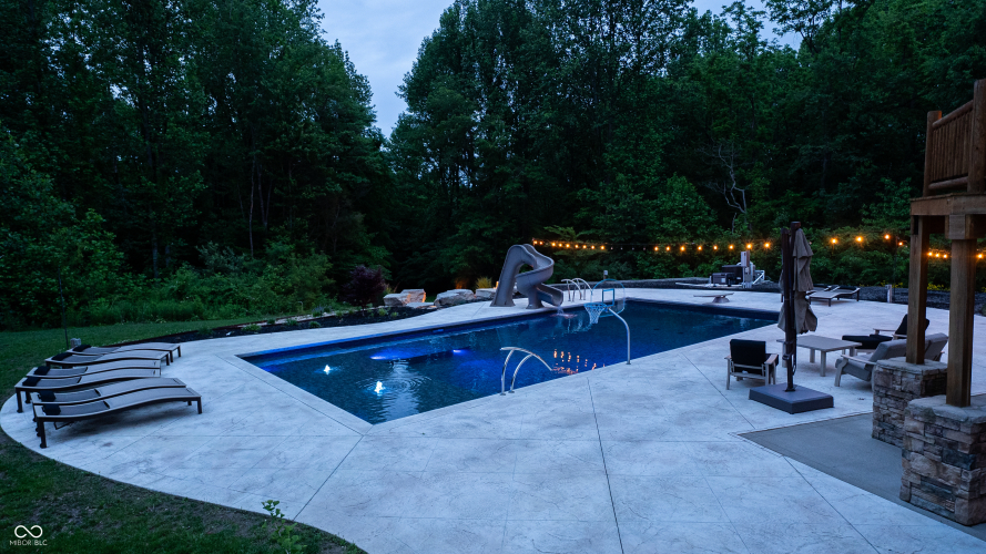 Listing Image 52