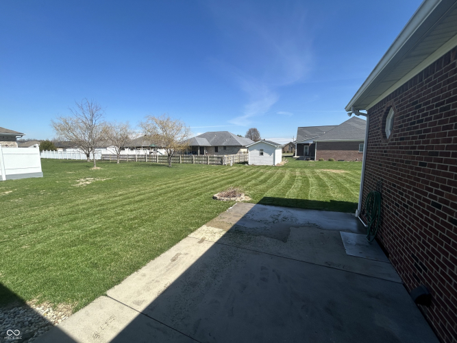 Listing Image 25