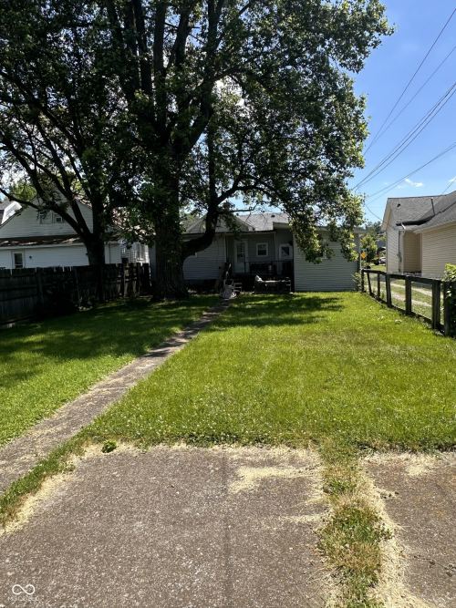 Listing Image 7