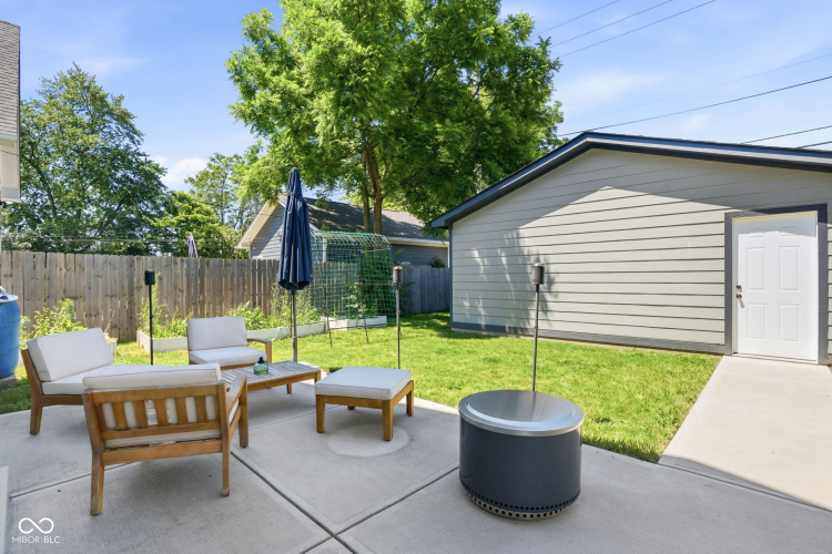 Listing Image 23