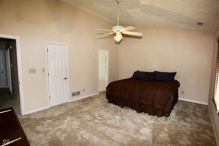 Listing Image 58