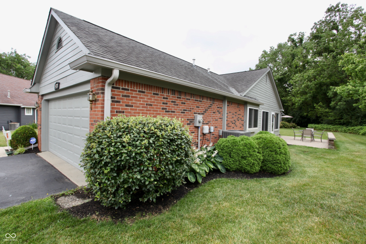 Listing Image 84