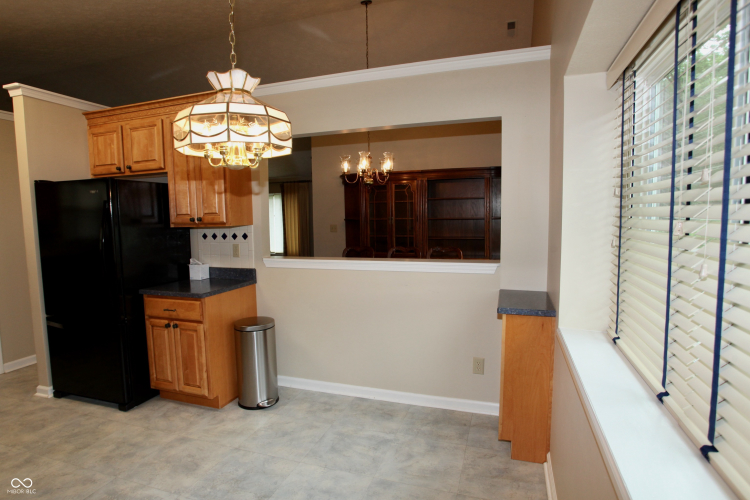 Listing Image 85