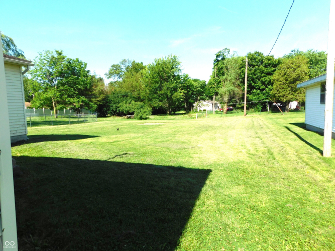 Listing Image 22