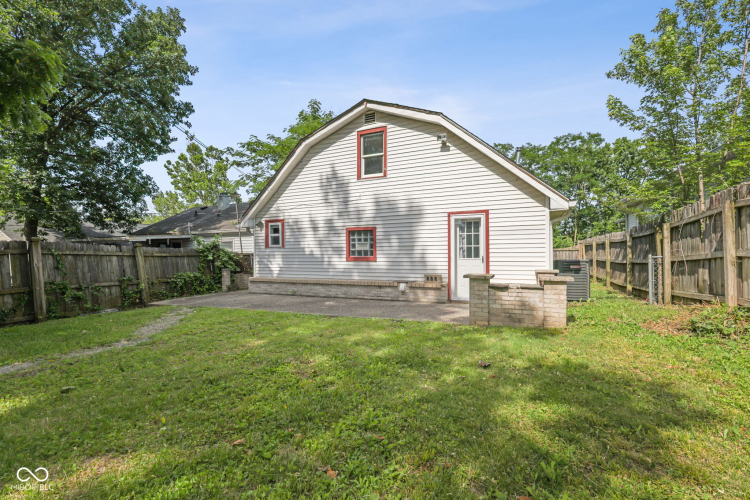 Listing Image 27