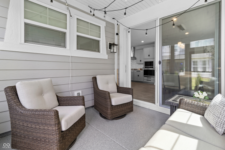 Listing Image 5