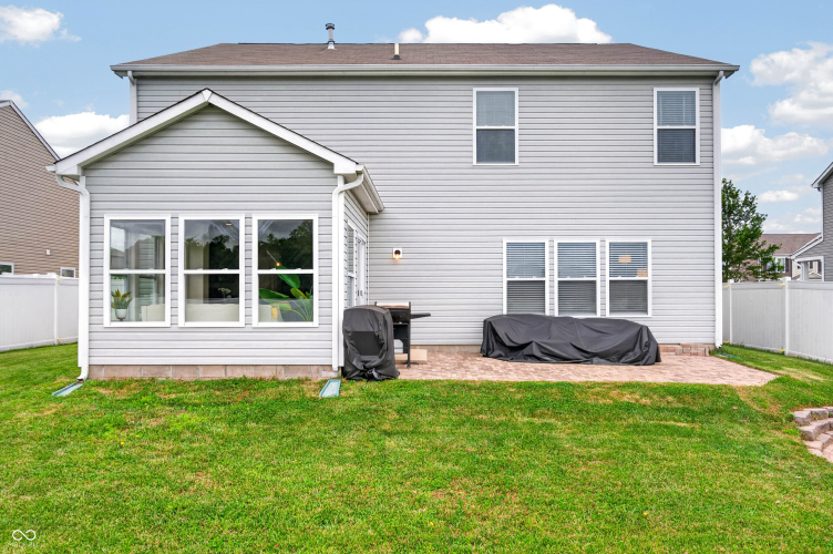 Listing Image 73