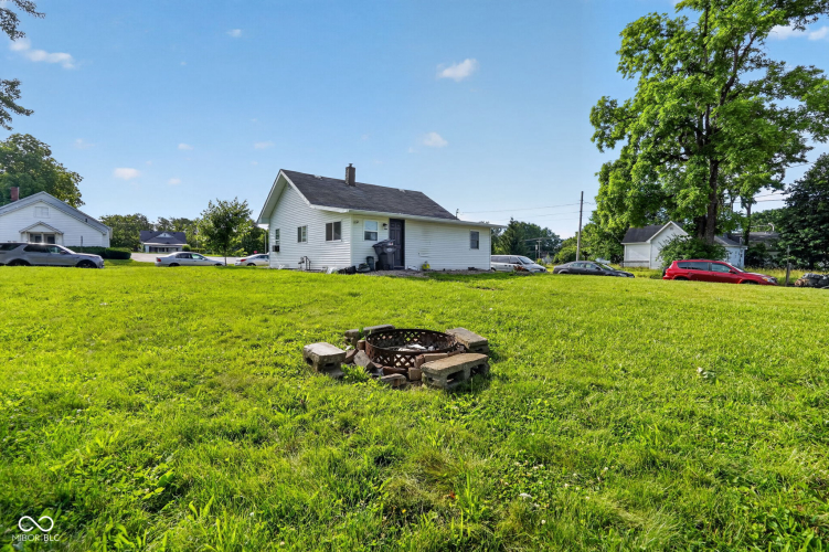 Listing Image 22