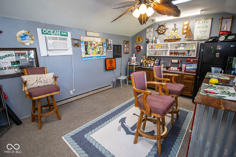 Listing Image 33