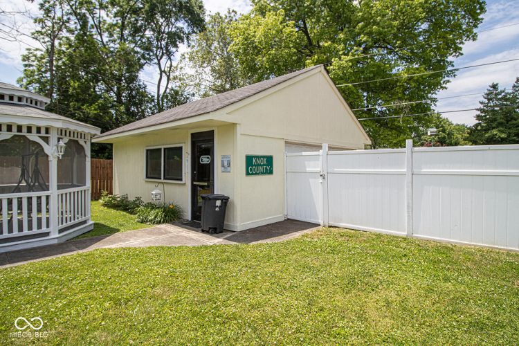 Listing Image 38