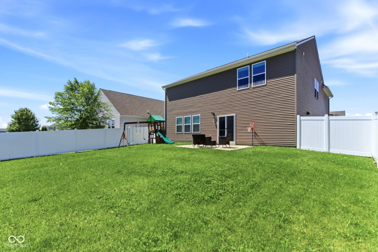 Listing Image 22