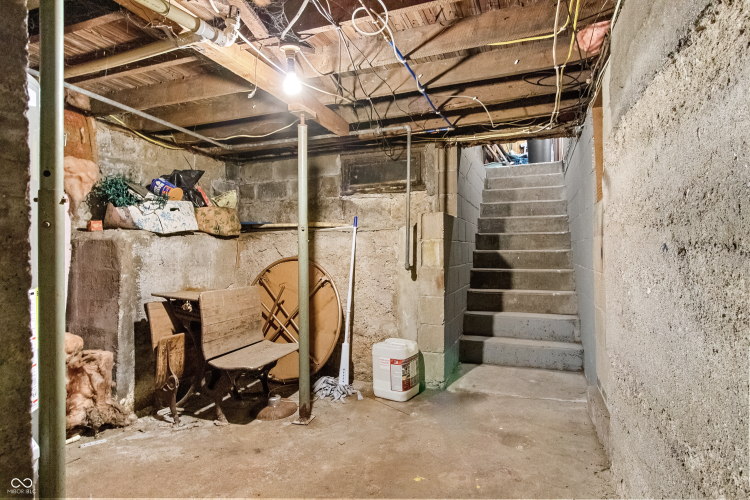 Listing Image 27