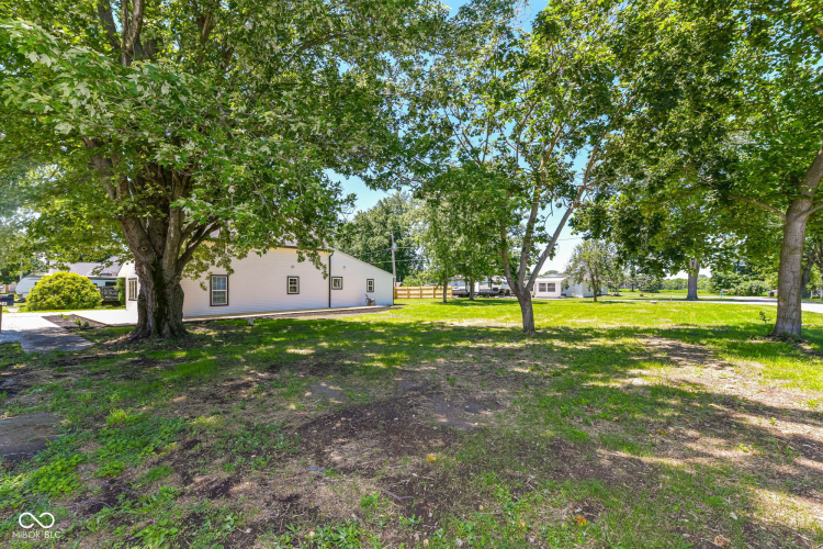 Listing Image 33