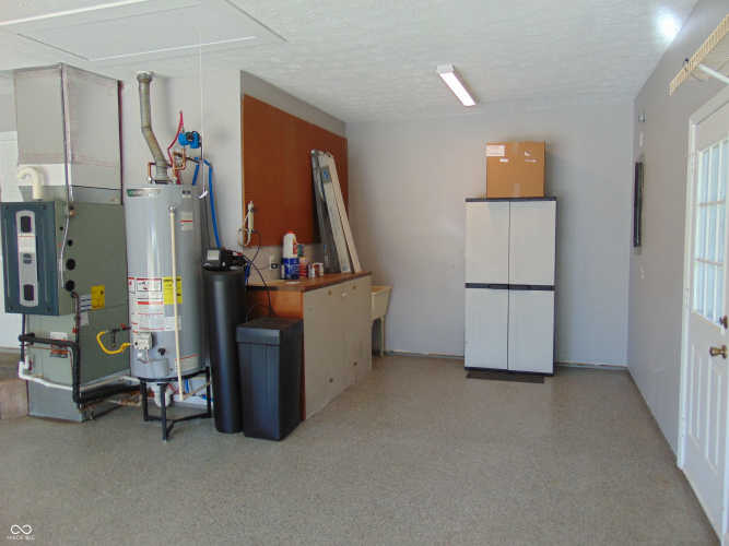 Listing Image 48