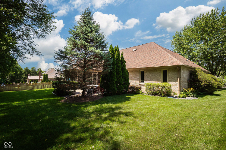 Listing Image 52