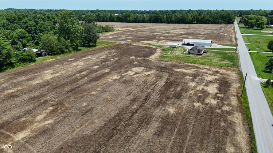 Listing Image 76