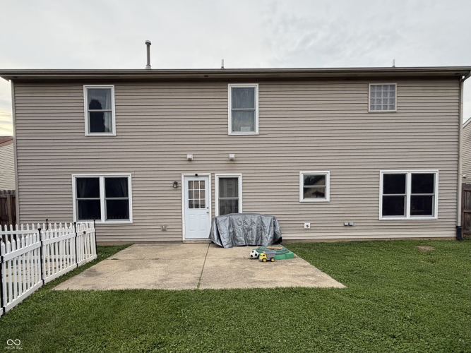 Listing Image 43