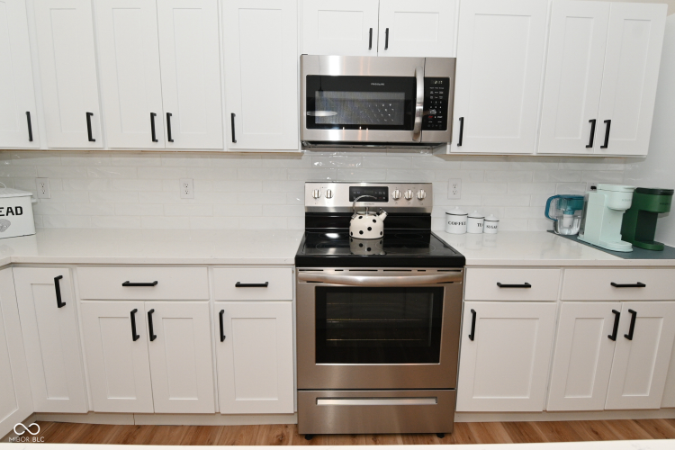 Listing Image 15