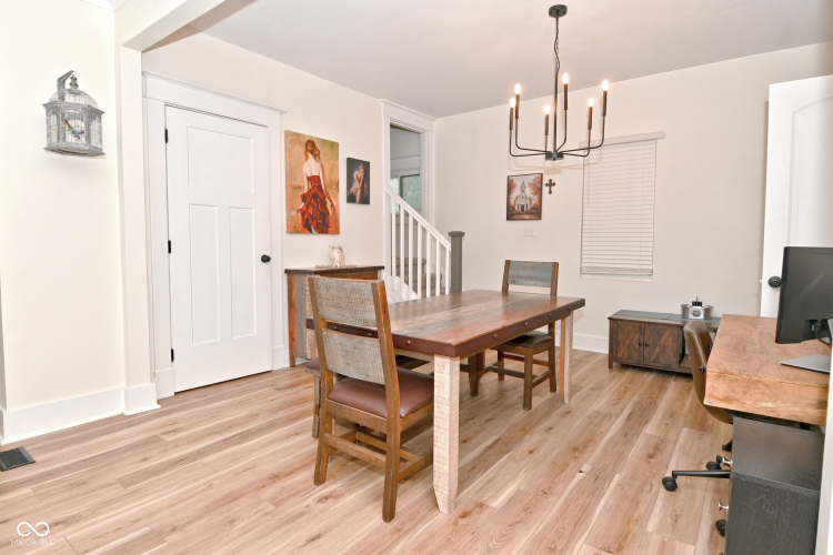 Listing Image 20