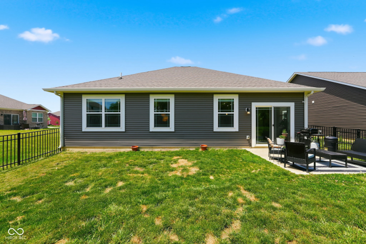 Listing Image 37