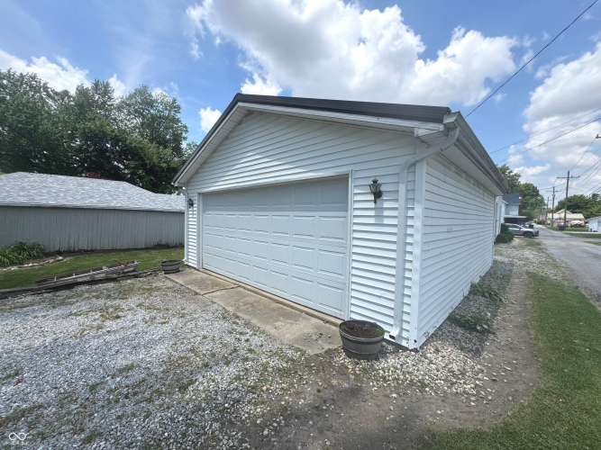 Listing Image 29