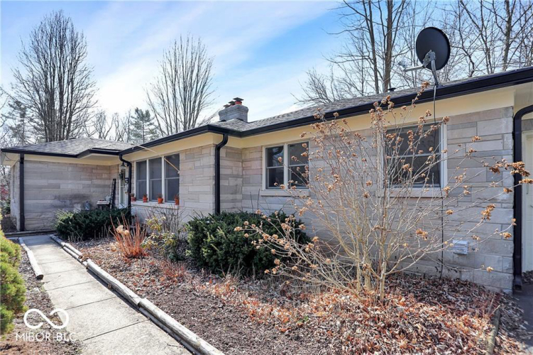 Listing Image 21