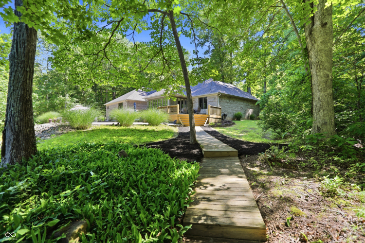 Listing Image 44