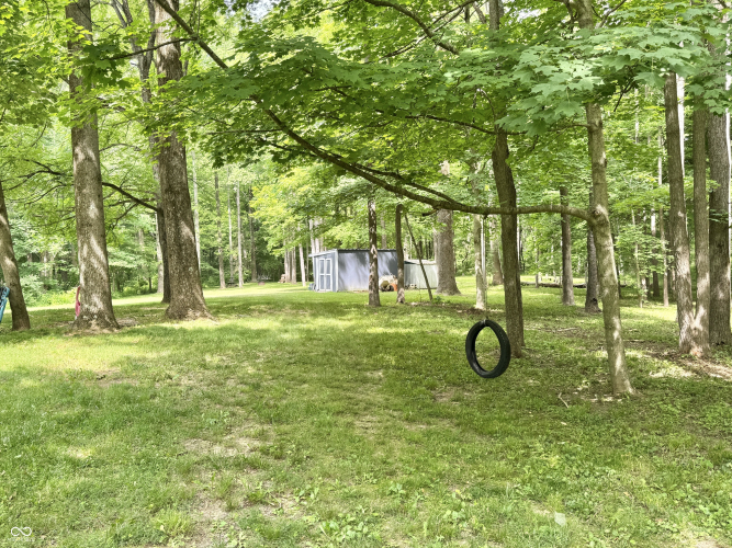 Listing Image 6