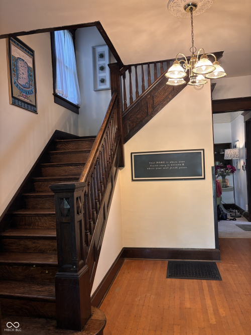 Listing Image 26