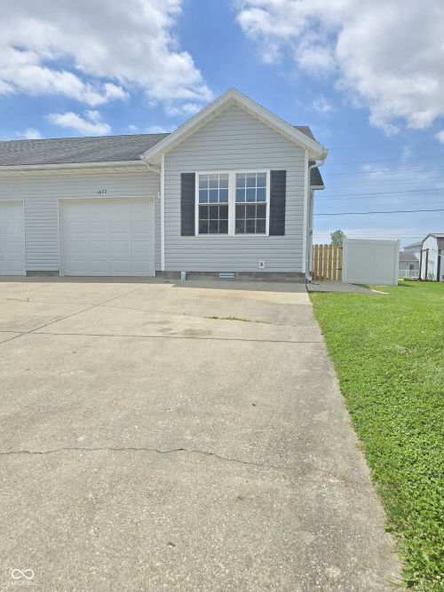 Listing Image 25